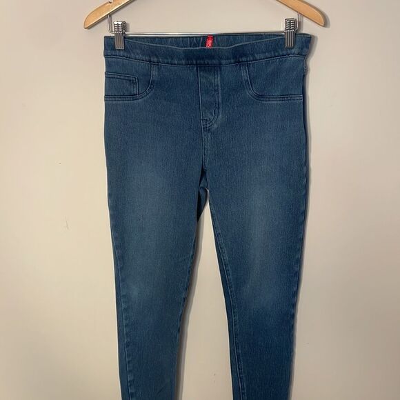 Spanx Ankle Skinny Jeans Size Medium - Picture 2 of 8